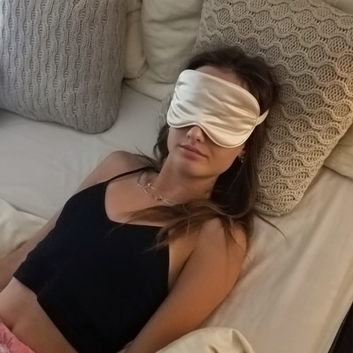 Hodvábna maska na spanie svetlo ružová 